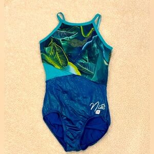 Sylvia P Earth zodiac leotard by Nia, size 10
